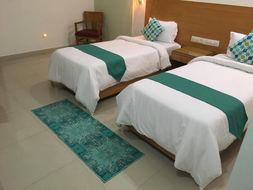 Fabhotel A&M - Nr Lv Prasad Institute, Banjara Hills Hyderabad Eksteriør billede