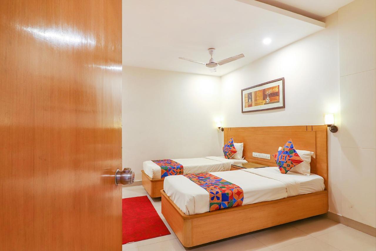 Fabhotel A&M - Nr Lv Prasad Institute, Banjara Hills Hyderabad Eksteriør billede